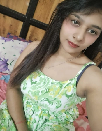 25-year-old Desi call girl offering outcall services in Hinjewadi Phase 2.