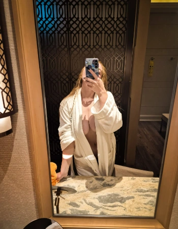 Tanya, Russian call girl available for VIP bookings in Hinjewadi Pune.