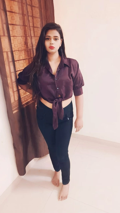 Hot Andheri College Girl – Simran Simran – Slim college girl from Andheri offering GFE